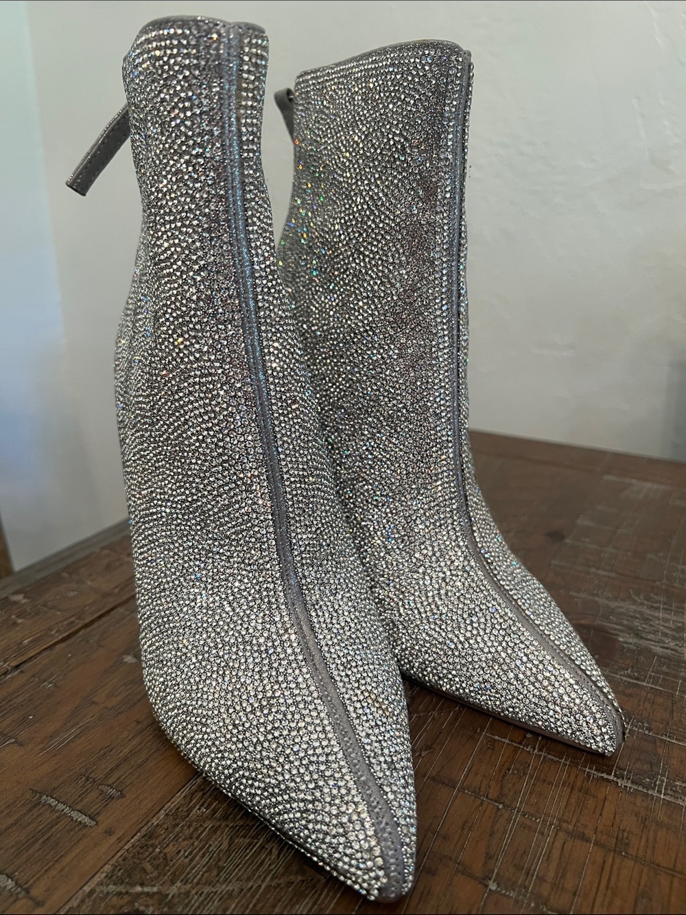 Steve Madden Callen Size 7 Silver Crystal Pointed Ankle Booties